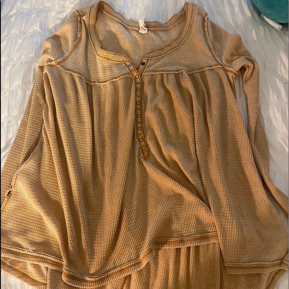Free People Long Sleeve Waffle Henley Top in Tan